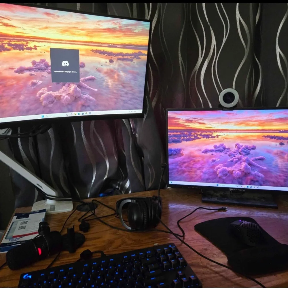 Logitech Black Gaming Laptop with Mechanical Keyboard